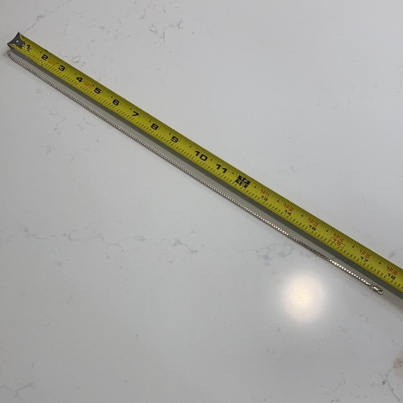 Sterling Silver Box Link 18 in Chain Necklace - Picture 5 of 5